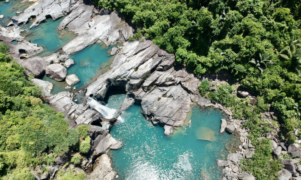 Khám phá vực Phun ở Phú Yên