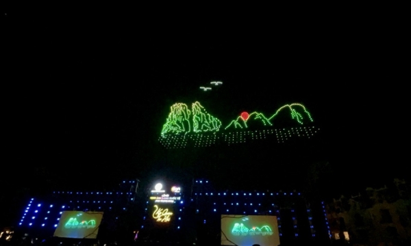 Ấn tượng kỳ quan thế giới xuất hiện trên bầu trời Nha Trang