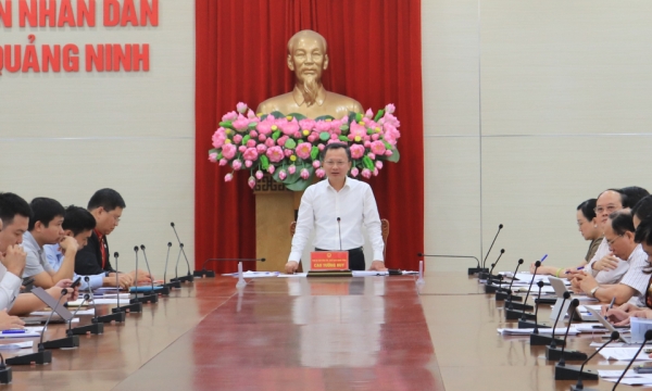 Bàn giải pháp thu hút khách khách du lịch đến Quảng Ninh