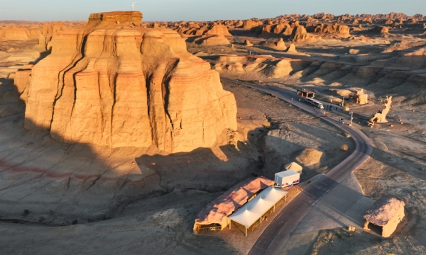 Bí ẩn thành phố ‘ma hú quỷ khóc’ giữa sa mạc ở Trung Quốc