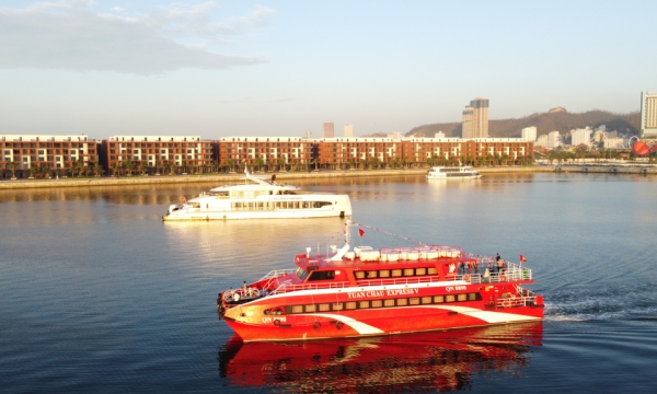 Từ 15/11, khởi hành tuyến tàu cao tốc nối Hạ Long – Cát Bà