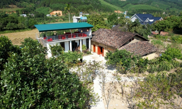 Từ nhà truyền thống đến homestay bản địa