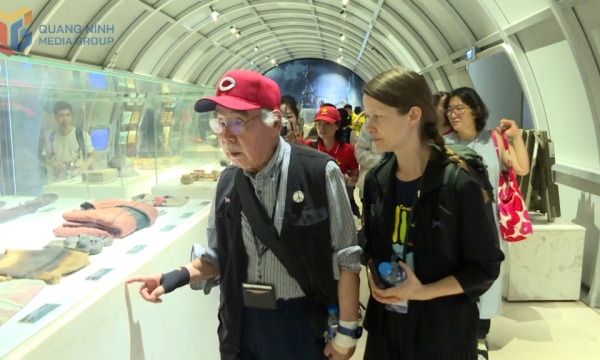 Lượng khách quốc tế đến Hạ Long tăng cao trong dịp nghỉ lễ