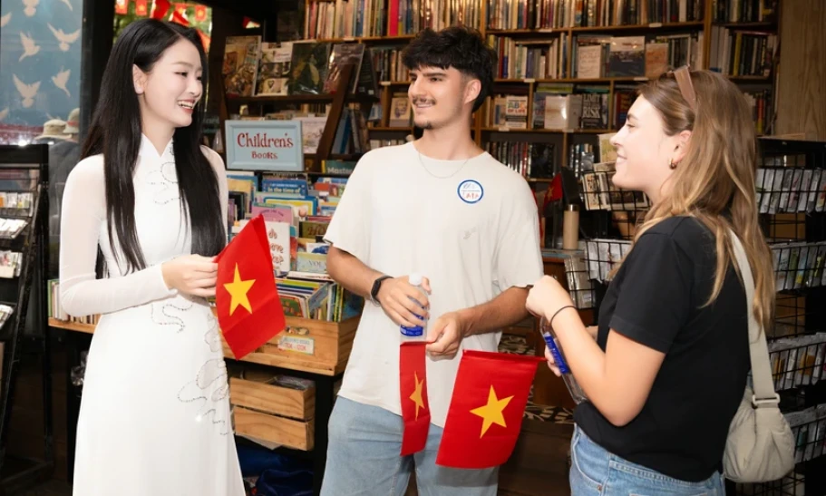 Lượng khách quốc tế đến Việt Nam tháng 4 thấp nhất từ đầu năm 2025