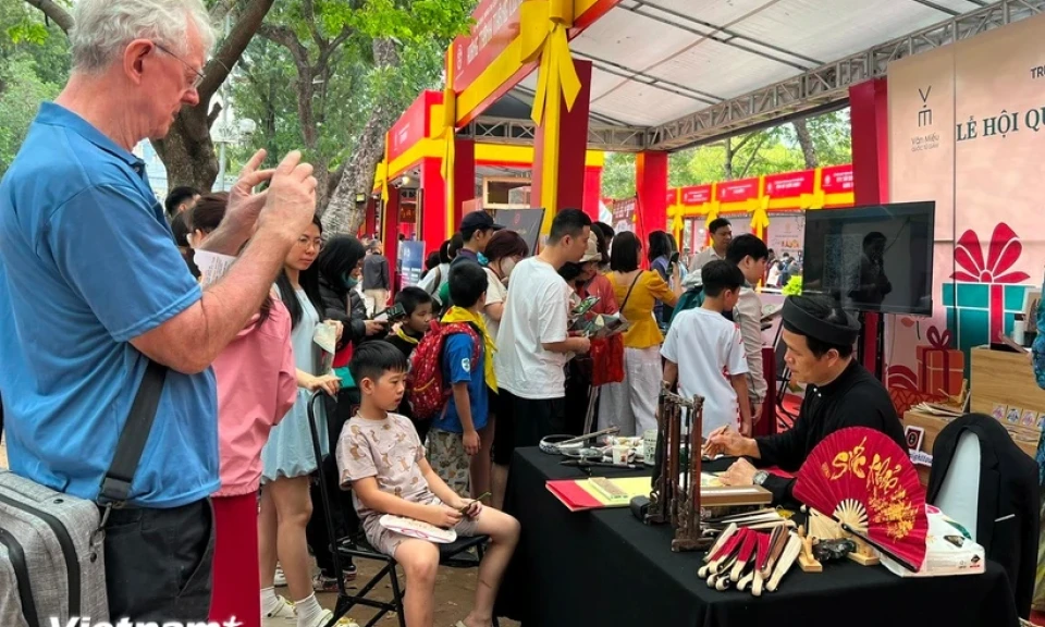 Du khách quốc tế thích gì khi trải nghiệm điểm đến Thủ đô Hà Nội?