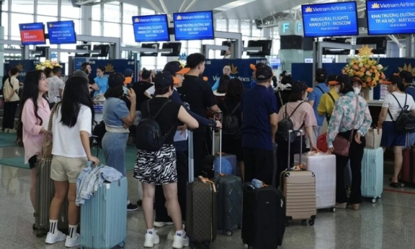 Nối lại đường bay đến Nga sau 3 năm gián đoạn, du lịch đón ‘sóng’ khách Nga