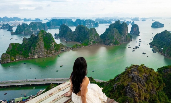 Việt Nam ‘chiếm sóng’ bảng xếp hạng điểm đến hàng đầu Đông Nam Á