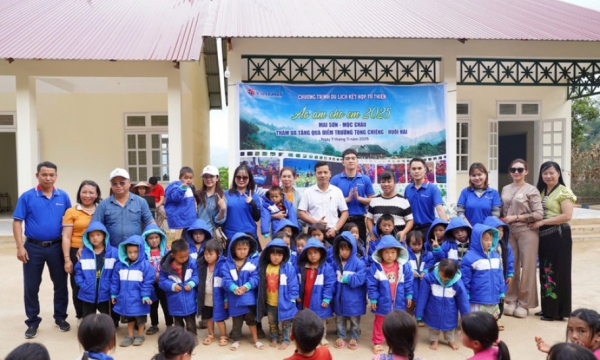 Du lịch từ thiện – Hành trình kết nối trái tim